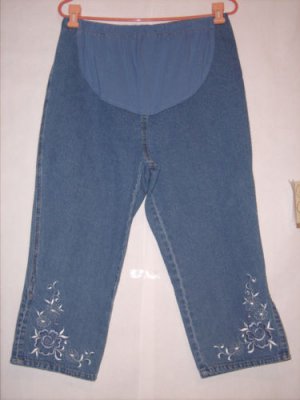 Oh Mamma Maternity Blue Denim Jean Capris size M