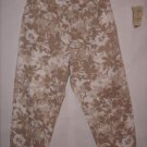 St. John's Bay Floral Print Pant Capris size 16 EUC