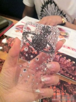 Vivienne Westwood 3D Iphone 4s 4 Bling Crystal Clear back case Verizon 4 Saturn