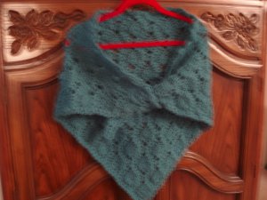 merino wool shawl blue pineapple motif