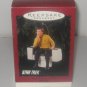STAR TREK 1995 HALLMARK KEEPSAKE CHRISTMAS ORNAMENT CAPTAIN JAMES T KIRK WILLIAM SHATNER