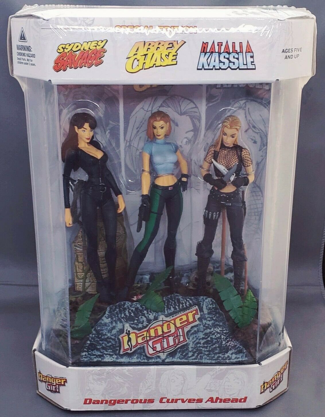 DANGER GIRL DANGEROUS CURVES ACTION FIGURE 3 PK MCFARLANE CAMPBELL