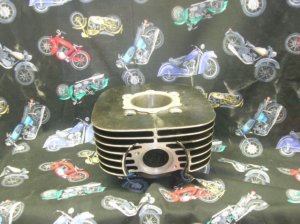 YAMAHA NOS DT250-MX250 CYLINDER