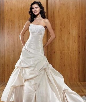 white/ivory wedding dresses BRIDAL GOWN satin