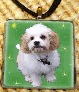 Cavachon Glass Pendant