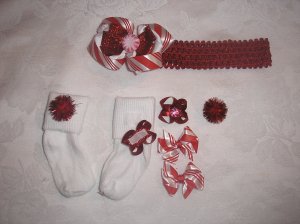 CHRISTMAS PEPPERMINT RED GLITTER HEADBAND BOW W/MATCHING SOCKS SZ 6-18 MOS SET!