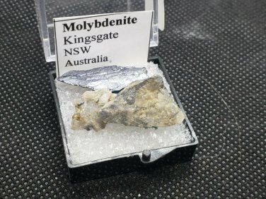 Rare Molybdenite specimens thumbnail