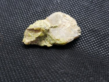 Rare Cuprotungstite on Scheelite specimen
