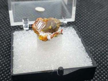 Rare Orpiment specimen thumbnail