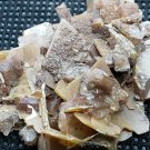 Beautiful Wulfenite specimen