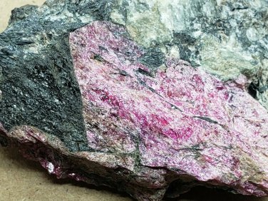 Beautiful Eudialyte specimen