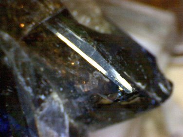 Beautiful Twinned Tanzanite specimen