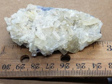 Beautiful Barite on Fluorite specimen