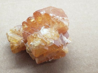Stunning Scheelite specimen