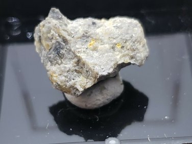 Stunning Vandendriesseheite thumbnail specimen
