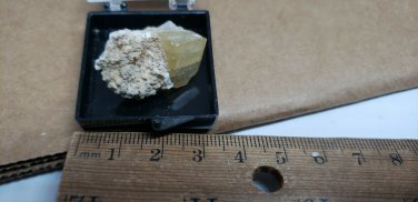 Beautiful Cougar mine Barite thumbnail specimen