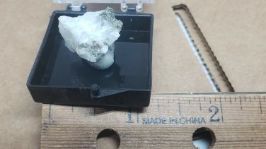 Stunning Montanite with Native Gold thumbnail specimen