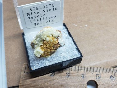 Beautiful Sigloite thumbnail specimen