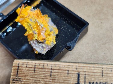 Beautiful Wulfenite Mimetite Thumbnail specimen