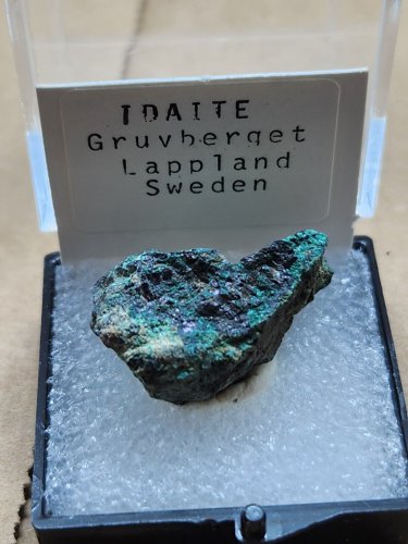 Beautiful Idaite thumbnail specimen