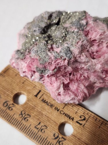 Stunning Rhodonite specimen Peru