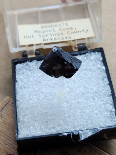 Beautiful perfect Brookite specimen