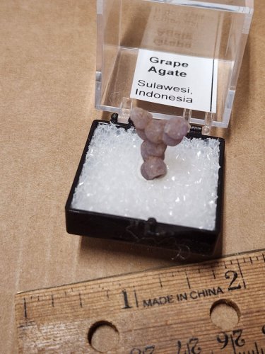 Beautiful Grape Agate thumbnail specimen