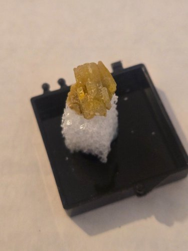 Beautiful Pyromorphite Thumbnail specimen