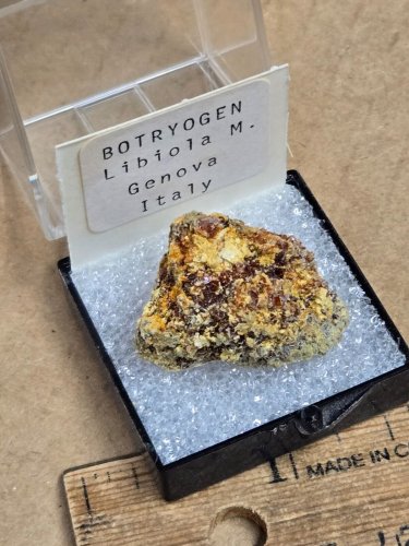 Stunning Botryogen specimen