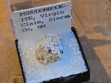 Stunning Pseudobrookite specimen