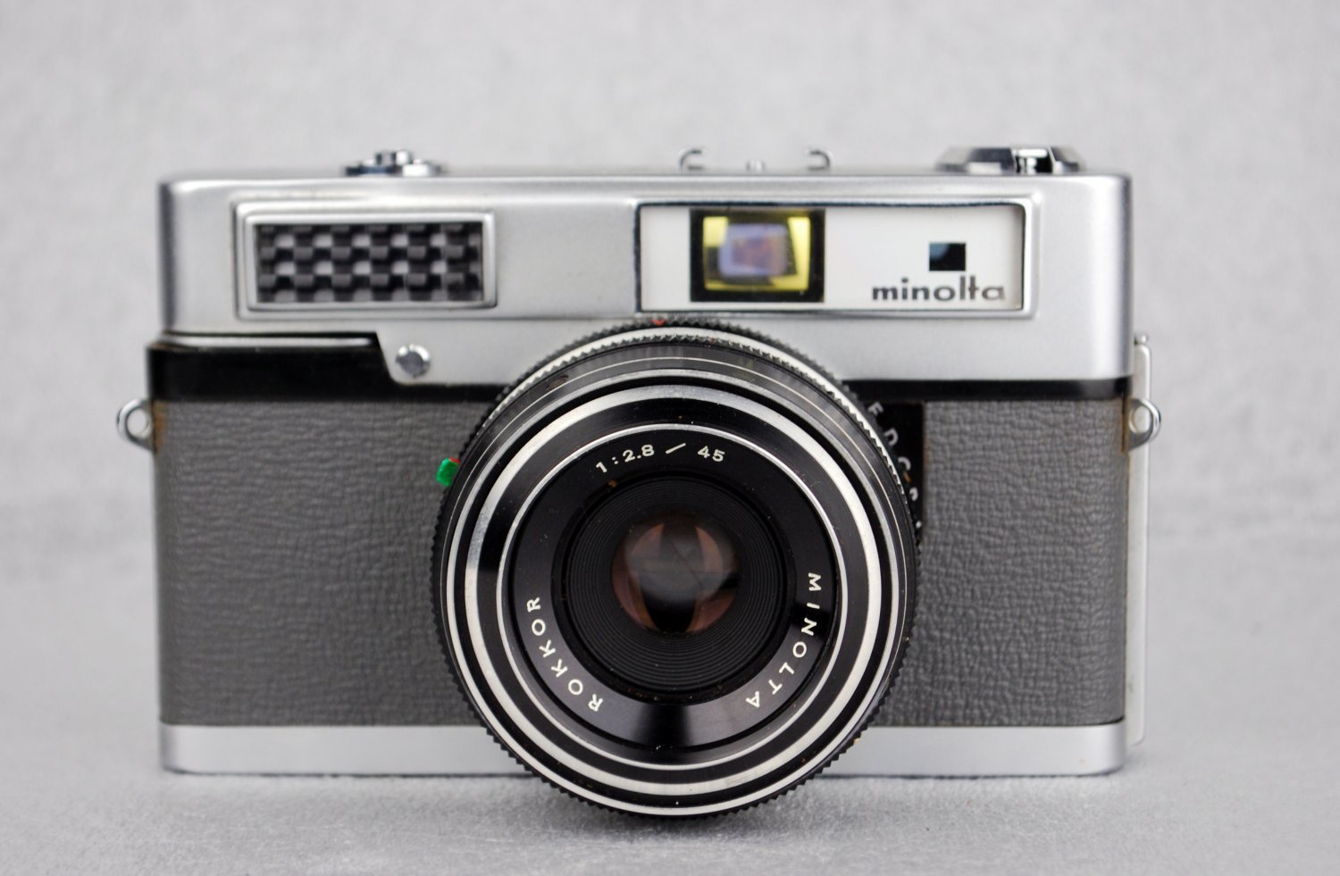 Minolta Uniomat I 35mm Rangefinder Camera