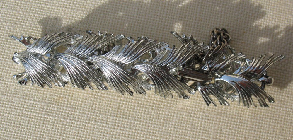 Vintage Silver Tone Leaf Link Bracelet 7"