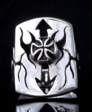 925 SILVER IRON CROSS KING BIKER ARROW MEDIEVAL CHOPPER KING RING SZ N to Z3