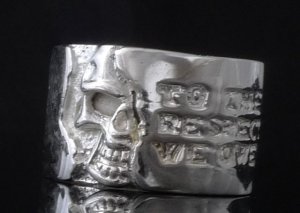SILVER PLATED ENGRAVED SKULL RING AU sz T1/2,V1/2, Y = US sz 10, 11, 12.25