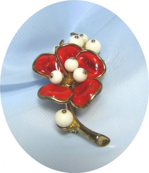 *Vintage Trifari Poured Glass Flower Brooch: 1940's Red Magnolia Flower w/Bead Accents