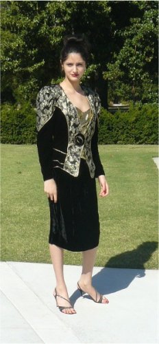 Shades of Dynasty!! Black Velvet/Gold Brocade 2Pcs in Elegant Vintage Evening Suit: Cache, AJ Bari