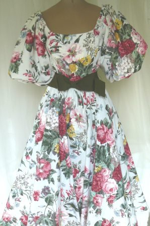 Vintage Victor Costa Party Dress, Shades of an English Garden, Classic Look!