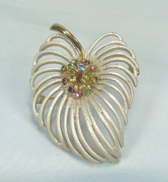 *Pretty Vintage Open Look Leaf Pin/Brooch: White Pearlized Finish w/Multi-colored RS Accent