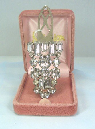 Large and Dramatic: Vintage Sparkling Rhinestone Dress Clip: Unsigned Eisenberg?,