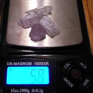 kuznite rough 25 carats