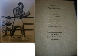 hand signed muhammed ali autographed 8 x 10 photo