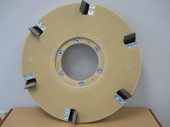 Diamabrush 18" Concrete Coating Removal Tool 25 Grit CCW