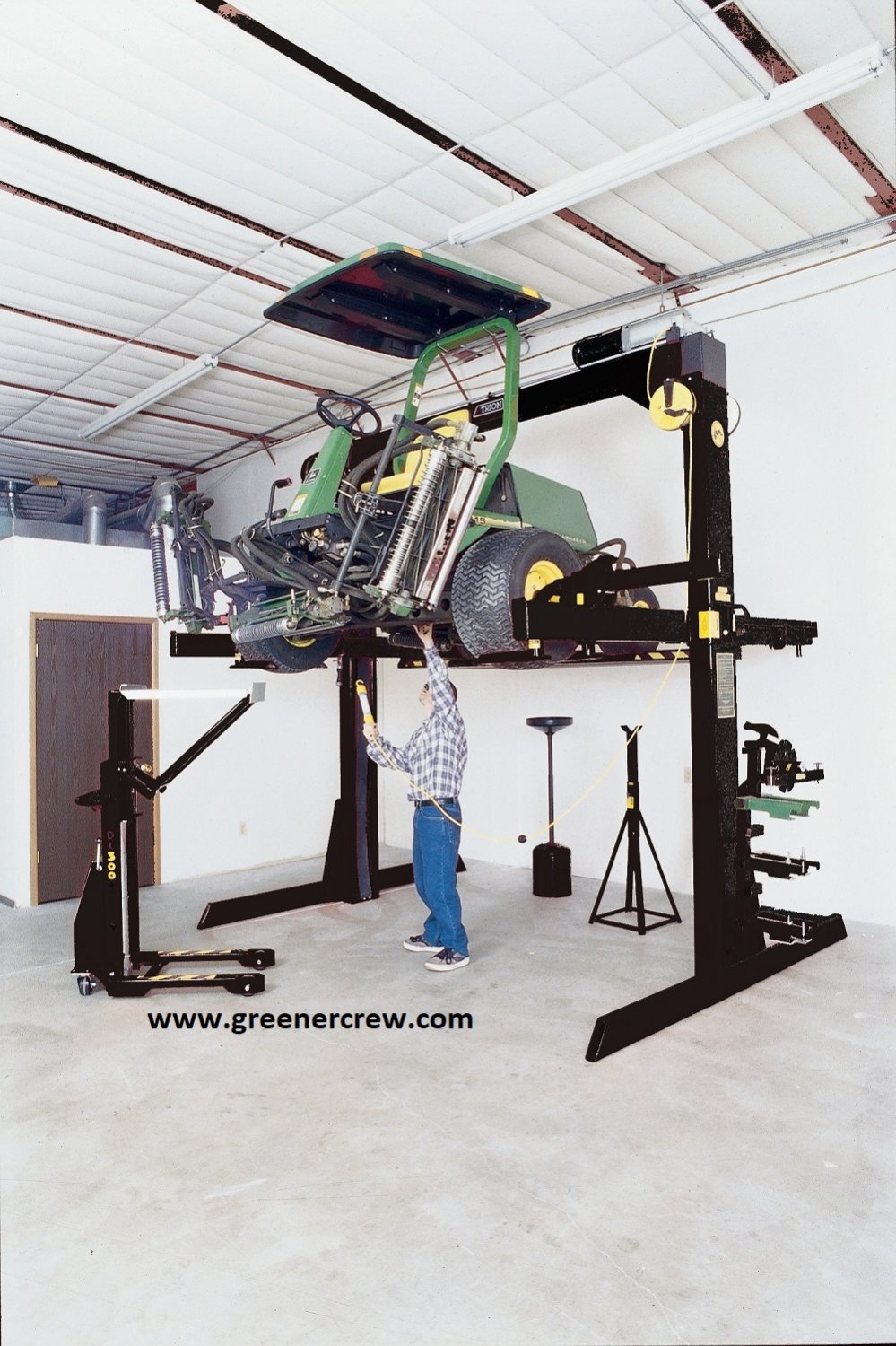 Lift System Turf Equipment Maintenance