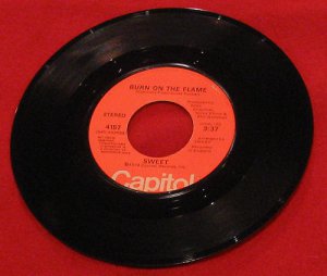 Sweet - Fox On The Run / Burn On The Flame - 7" Vinyl
