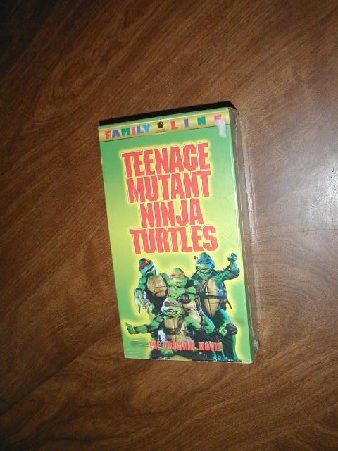 Teenage Mutant Ninja Turtles Vhs The Original Movie 1990 Judith Hoag Elias Koteas Rated Pg 