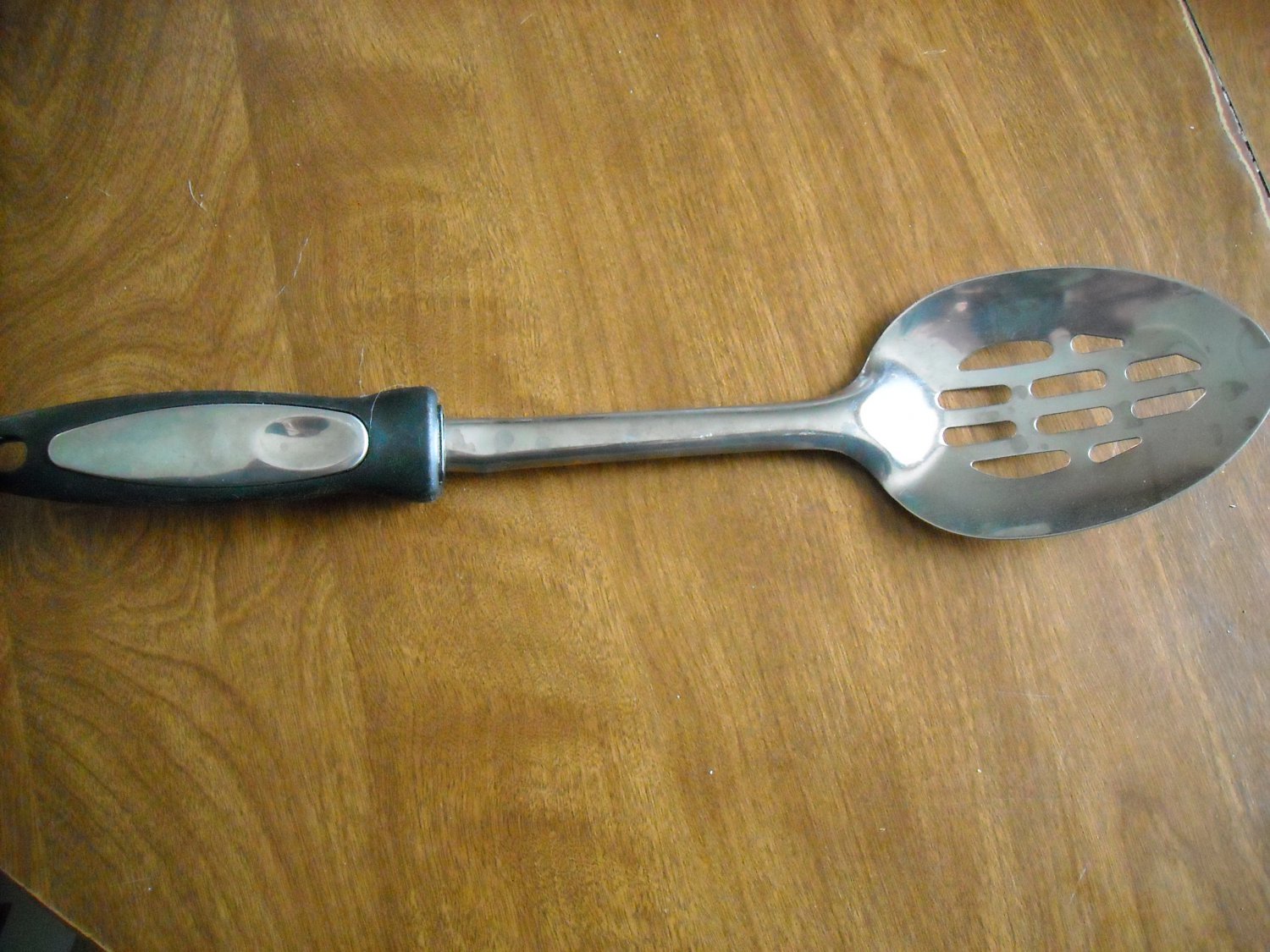 Plastic Black Handle Large Slotted Spoon (wtnk95) (b1)