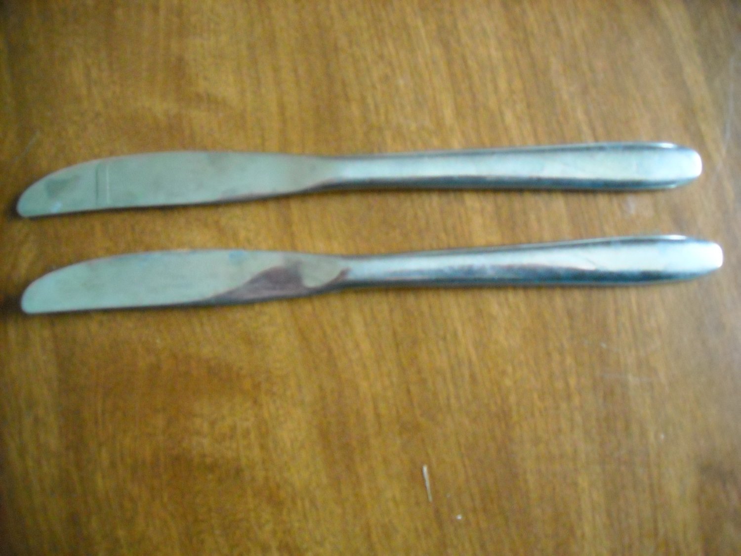 Two Butter Knives plain (wtnk52)