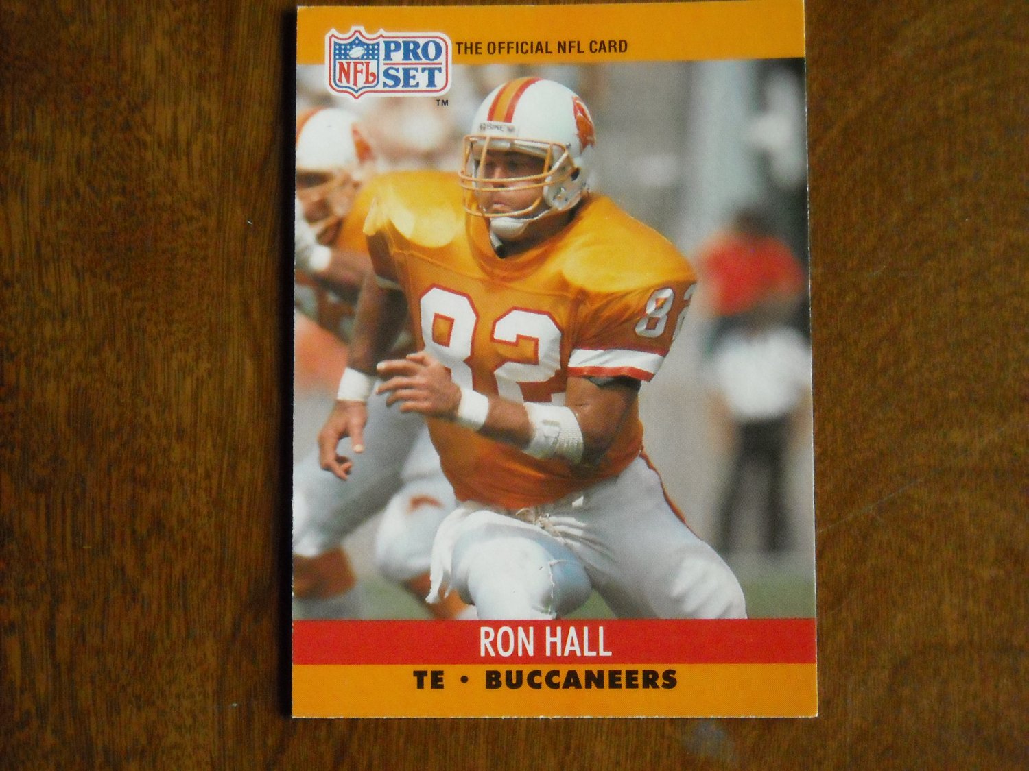 Ron Hall Tampa Bay Buccaneers 655 1990 NFL Pro Set Football Card
