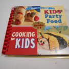Favorite Brand Name: Cooking For Kids, Kids' Party Food (2002) (R52b5) 2 books in 1, HC Favorite Brand Name: Cooking For Kids, Kids' Party Food (2002) (R52b5) 2 books in 1, HC
