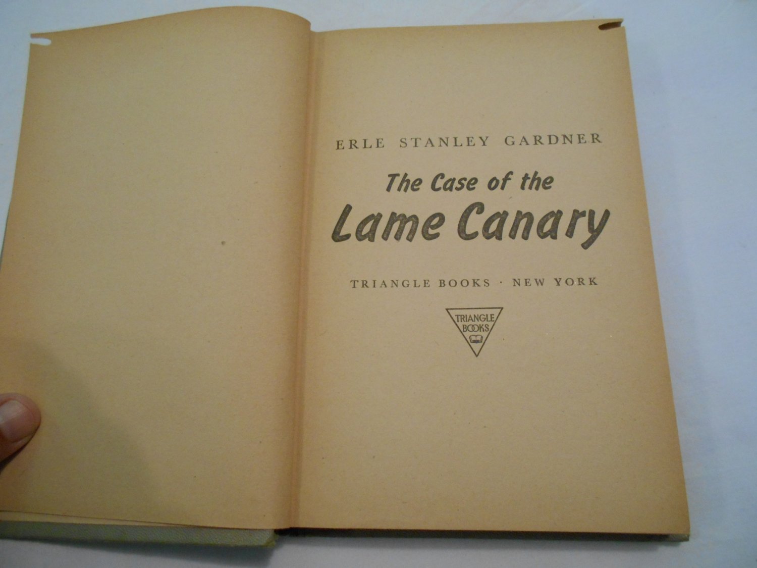 The Case of the Lame Canary by Erle Stanley Garner (1947) (102) Perry ...